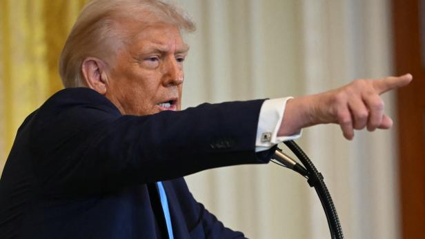 "Joe, du bist gefeuert": Trump entzieht Biden Zugang zu Geheiminformationen
