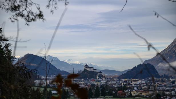 Winter ohne Skifahren: Wandern in einem versteckten Tal in Tirol