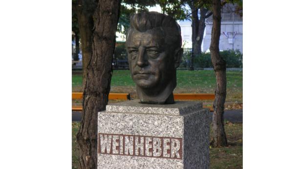 Josef Weinheber, Denkmal