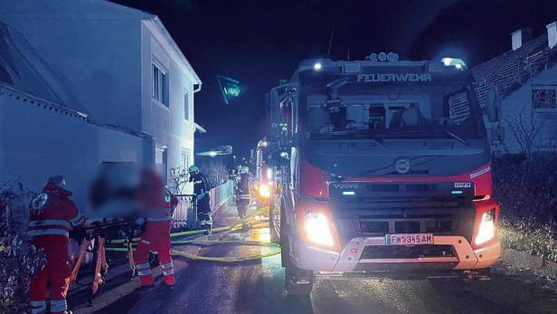 Dramatischer Lösch- und Rettungseinsatz in Amstetten 