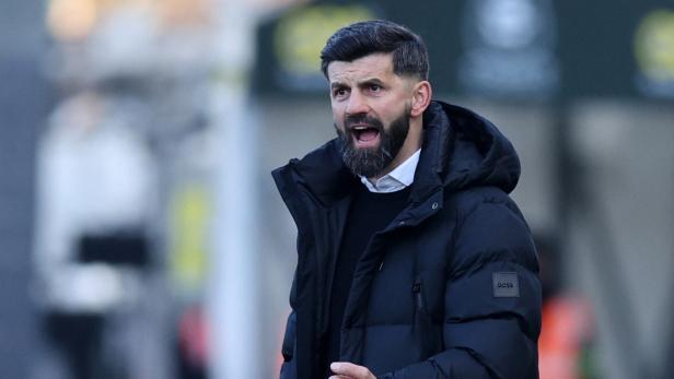 FA Cup - Fourth Round - Plymouth Argyle v Liverpool FA Cup - Fourth Round - Plymouth Argyle v Liverpool