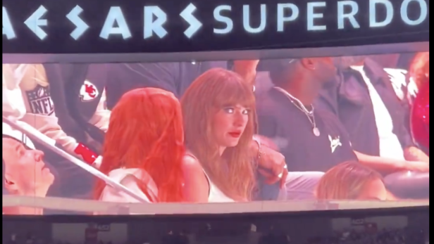 Taylor Swift wird beim Super Bowl ausgebuht
