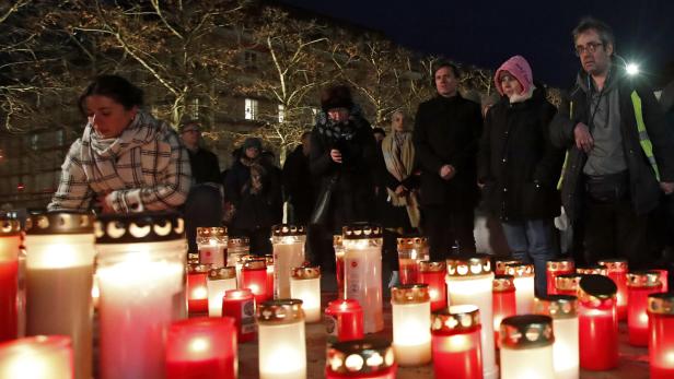 NACH TERRORANSCHLAG IN VILLACH: TRAUER-KUNDGEBUNG