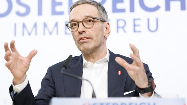 PK FPÖ "AKTUELLES UND VORSCHAU AUF DIE PLENARSITZUNG": KICKL