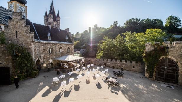 Für die Gastwirtschaft im malerischen Schloss muss neuer Pächter gesucht werden