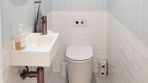 WC und Waschbecken