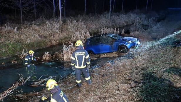 Lenker musste nach Unfall im Bezirk Amstetten reanimiert werden