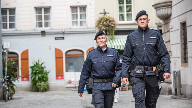 Mitarbeitende des Linzer Ordnungsdienstes