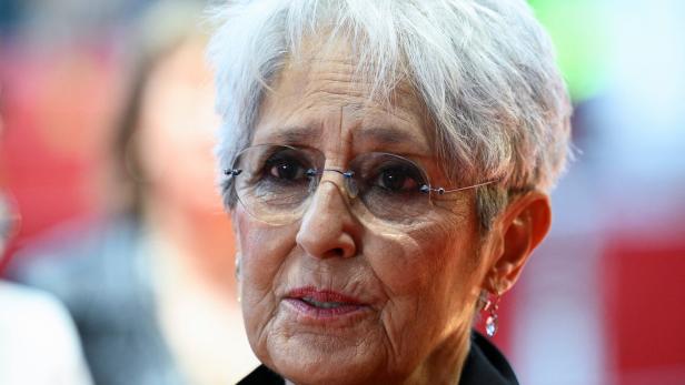 Joan Baez