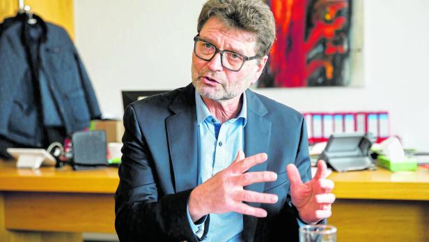 Gottfired Hirz ist seit Oktober 2024 Präsident der Roten Kreuzes OÖ