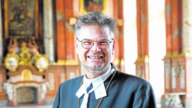 Der neue Probst Klaus Sonnleitner im Marmorsaal des Stiftes St. Florian