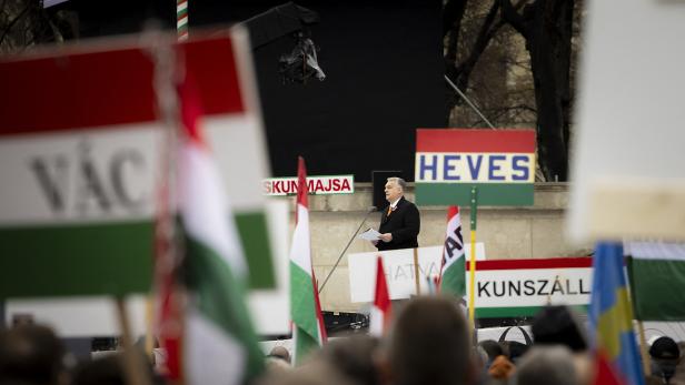 Als Orbán sprach, wurde gepfiffen Als Orbán sprach, wurde gepfiffen