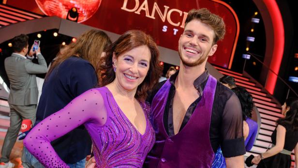Schauspielerin Julia Cencig und Profi Patrick Seebauer