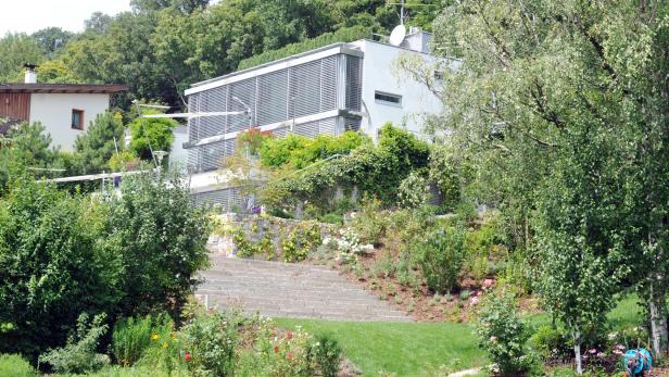 Nach 25 Jahren: Illegale Kleingarten-Villa wurde abgerissen