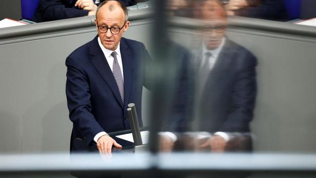 Extraordinary session of the outgoing lower house of parliament, the Bundestag, in Berlin