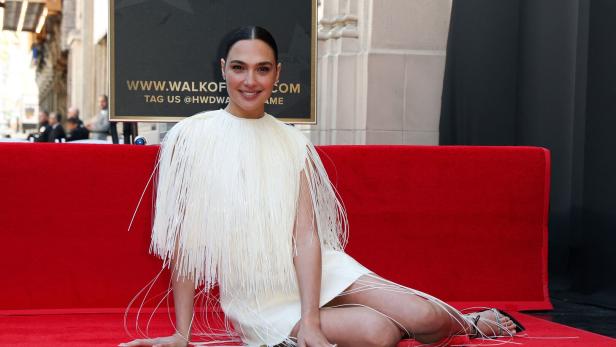 US-ISRAEL-ENTERTAINMENT-CELEBRITY-HWOF-GADOT Als erste israelische Schauspielerin: Gal Gadot enthüllte "Walk of Fame"-Stern