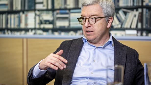 Michael Hoellerer, Raiffeisen, 1020 Wien Raiffeisen Landesbank NÖ-Wien erreicht "normale Flughöhe"