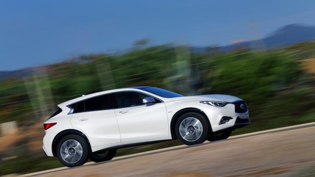 Infiniti Q30: Erste Ausfahrt mit dem neuen Kompakten