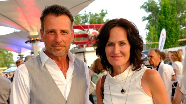 Premiere von West Side Story in Mörbisch Volker Piesczek und Eva Glawischnig