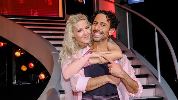 46-213973650 "Dancing Stars": Simone Lugner trotzt allen Herausforderungen: "Halte durch bis zum Schluss"