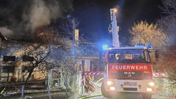 160 Feuerwehrleute waren im Bezirk Amstetten im Löscheinsatz
