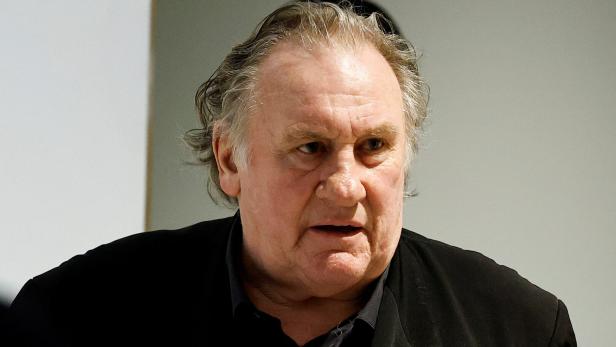 French actor Depardieu goes on trial for sexual assault, in Paris Gérard Depardieu vor Gericht: Ihm drohen bis zu 5 Jahre Gefängnis