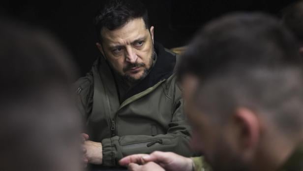 Ukrainian President Volodymyr Zelensky visits the Donetsk region 