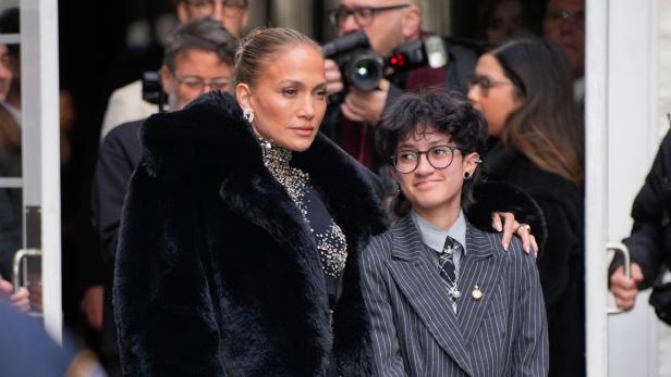 Jennifer Lopez: Ausraster gegenüber Paparazzo bei "Othello"-Premiere