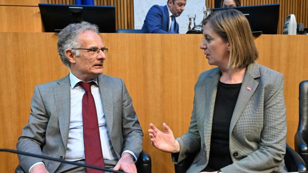 NATIONALRAT: MARTERBAUER / EIBINGER-MIEDL "Mehr als genug": Regierung hält an 6,4-Milliarden-Paket fest
