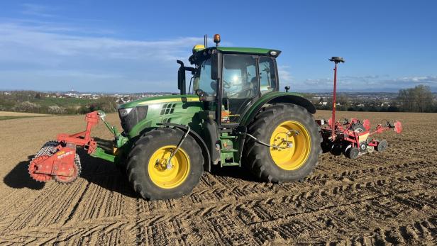 46-214057455 Ackerbau Traktor