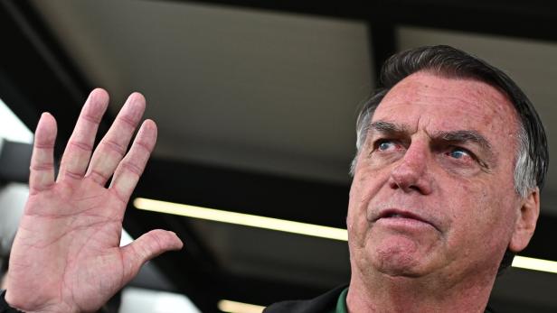 Brazil's Supreme Court begins hearings to decide whether to try Bolsonaro for coup plotting Anklage gegen Brasiliens Ex-Präsidenten Bolsonaro zugelassen