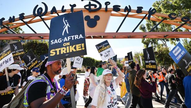 Tausende Arbeitslose: Hollywood hat ein Problem