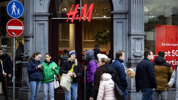 Ein H&M-Store von außen.