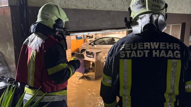 Starker Regen in NÖ: Ausgepumpte Keller, gesperrte Durchfahrten