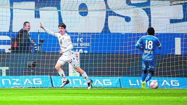 FUSSBALL: ADMIRAL BUNDESLIGA / MEISTERGRUPPE / 1. RUNDE: BLAU-WEISS LINZ - FK AUSTRIA WIEN FUSSBALL: ADMIRAL BUNDESLIGA / MEISTERGRUPPE / 1. RUNDE: BLAU-WEISS LINZ - FK AUSTRIA WIEN