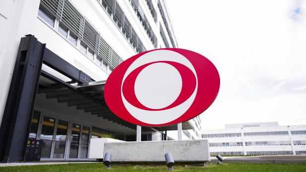 46-214027958 Spitzengehälter am Küniglberg: Jetzt beide ORF III-Chefs vor den Direktoren