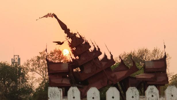 MYANMAR-THAILAND-QUAKE Beben in Südostasien: Mehr als 2.000 Tote in Myanmar + Erneut Evakuierungen in Bangkok