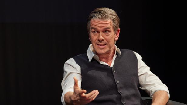 Moderator Markus Lanz diskutiert.