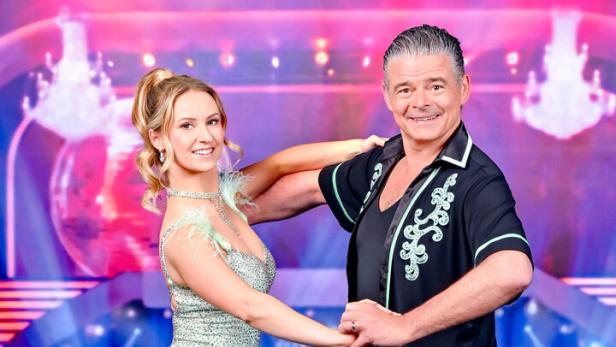 Dancing Stars Kati Kallus und Andi Wojta tanzen Samba