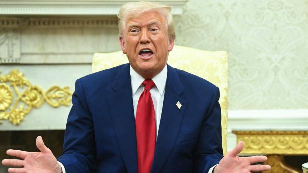 TOPSHOT-US-ISRAEL-POLITICS-DIPLOMACY-TRUMP-NETANYAHU Börsen im Plus, doch im Zollkonflikt mit Trump stehen die Zeichen auf Eskalation