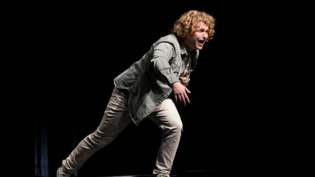 Dr. Bohl vom Ballroom auf die Bühne: Schnell, laut und immer im Rhythmus