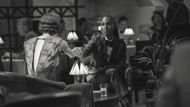 46-214423783 Brandi (Isssa Rae) spielt in einem sehr besonderen Film-Remake mit (Episode "Hotel Reverie")