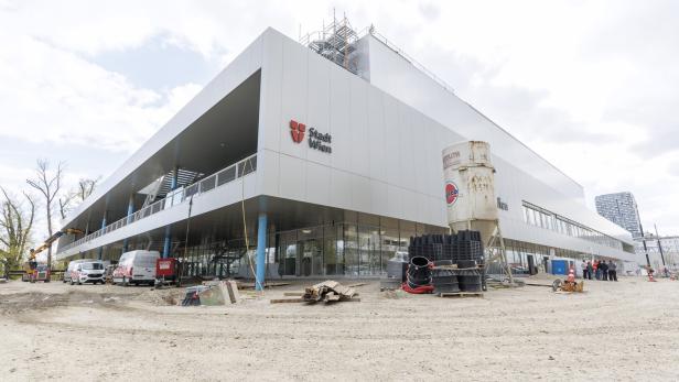 BESICHTIGUNG VOR FERTIGSTELLUNG DER SPORT AREAN WIEN Halle der Stadt Wien: Sport-Arena wird im Juli eröffnet