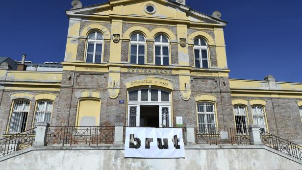 Archivbild aus dem September 2020: In dieses Gebäude sollte Brut bis Anfang 2024 eingezogen sein ... 