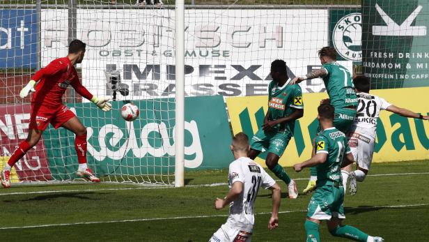 Fünf Mal schlug es im Tor von Rapid ein
