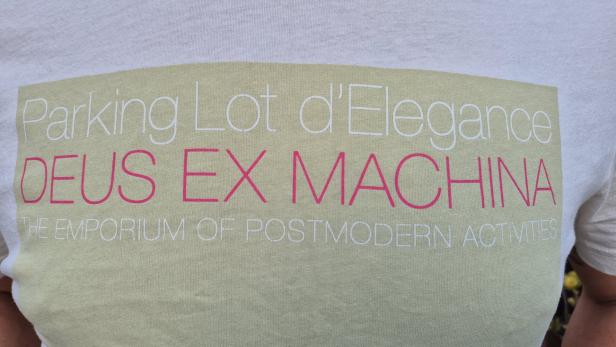 Ein T-Shirt sorgte bei Ihrem Wortklauber für Verwirrung.