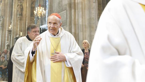 PAPST TOD: REQUIEM IM STEPHANSDOM: SCHÖNBORN Franziskus-Nachfolge: Warum Österreich bei der Papst-Wahl keine Rolle mehr spielt