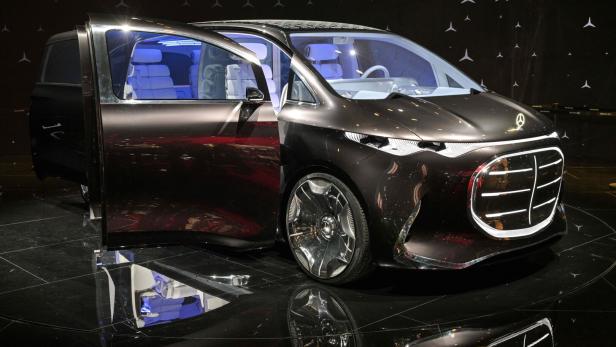 CHINA-AUTOMOBILE-TRADE-TECH Mercedes stellt den neuen Luxus-Van "Vision V" vor.