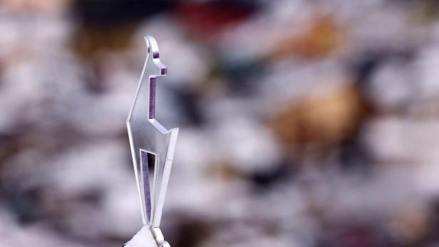 Die Trophäe für den Sieger des Hahnenkamm-Rennens Die Trophäe für den Sieger des Hahnenkamm-Rennens