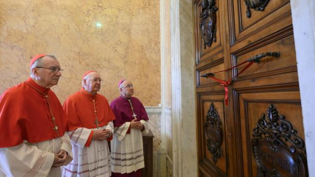 Papstwahl: Eingesperrt zwischen Machtkampf und Mystik